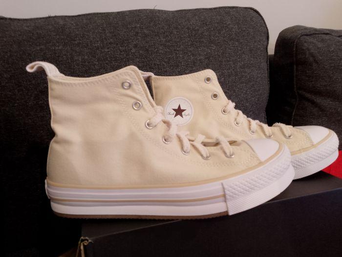 Converse neuve - photo numéro 4