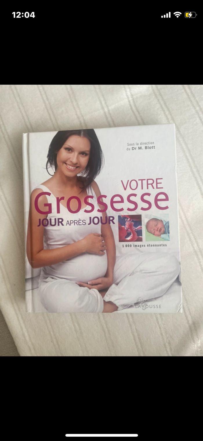 Livre grossesse - photo numéro 1