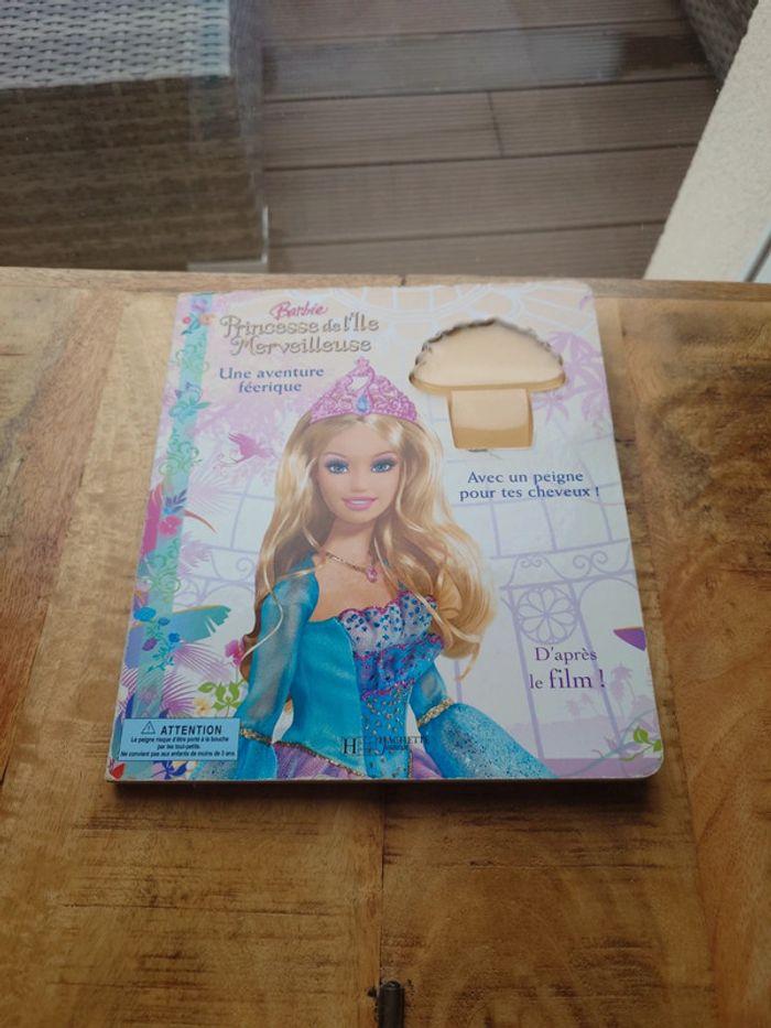 Livre Barbie - photo numéro 1