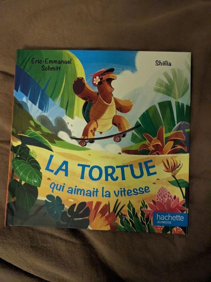 Livre la tortue qui aimait la vitesse - photo numéro 1