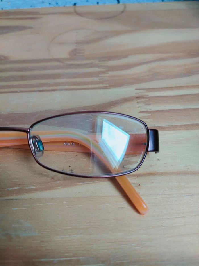 Paire de lunettes rectangle orange - photo numéro 3