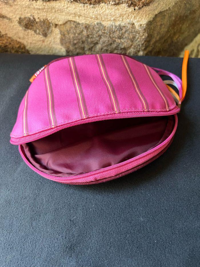 Petite pochette, trousse pour maquillage,porte monnaie ou sac rangement Nici Longueur environ 17cm - photo numéro 7