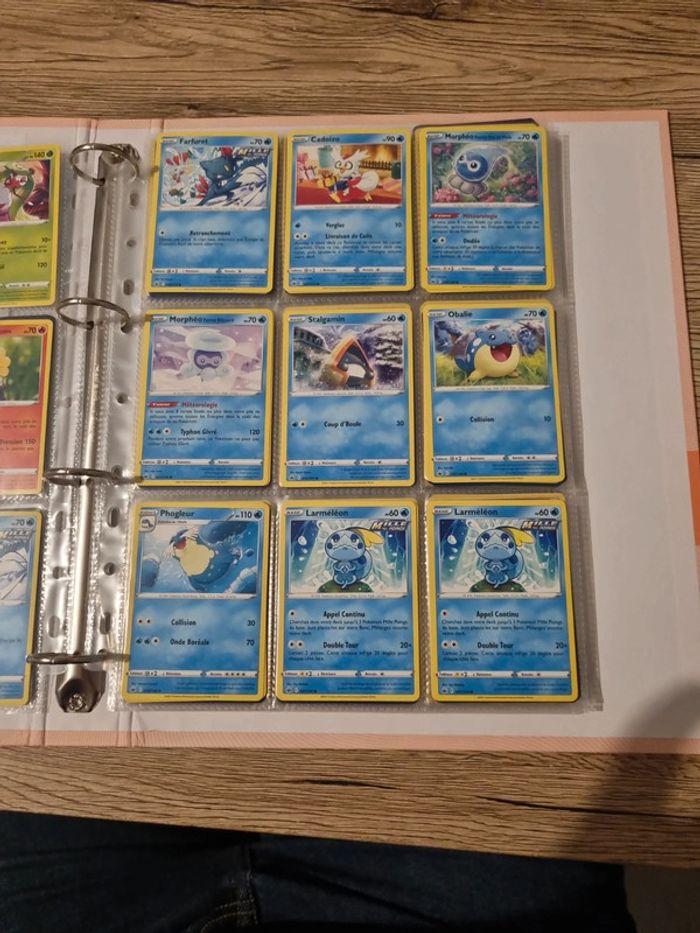 Carte pokémon épée et bouclier règne de glace année 2021 sortie de booster - photo numéro 3