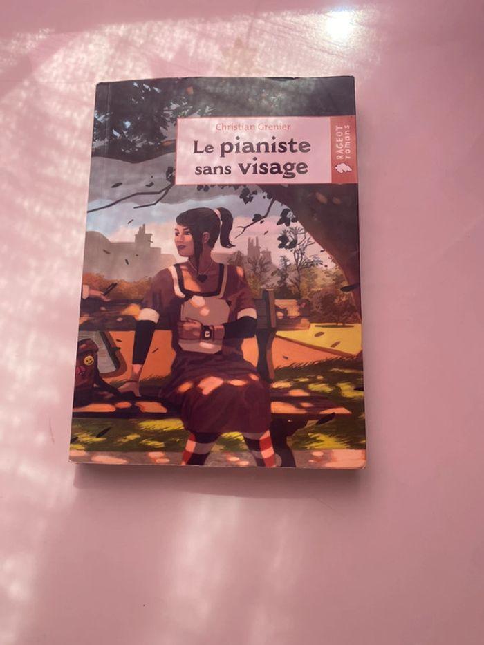 Livre Le pianiste sans visage - photo numéro 1