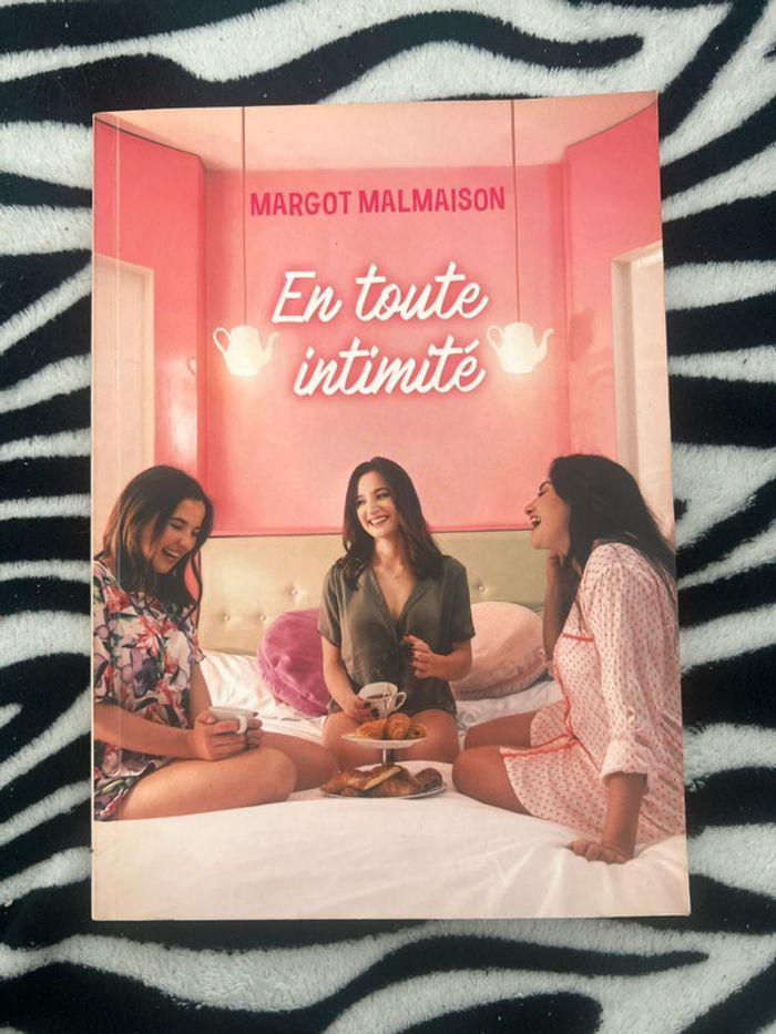 Livre en toute intimité de Margot Malmaison - photo numéro 1