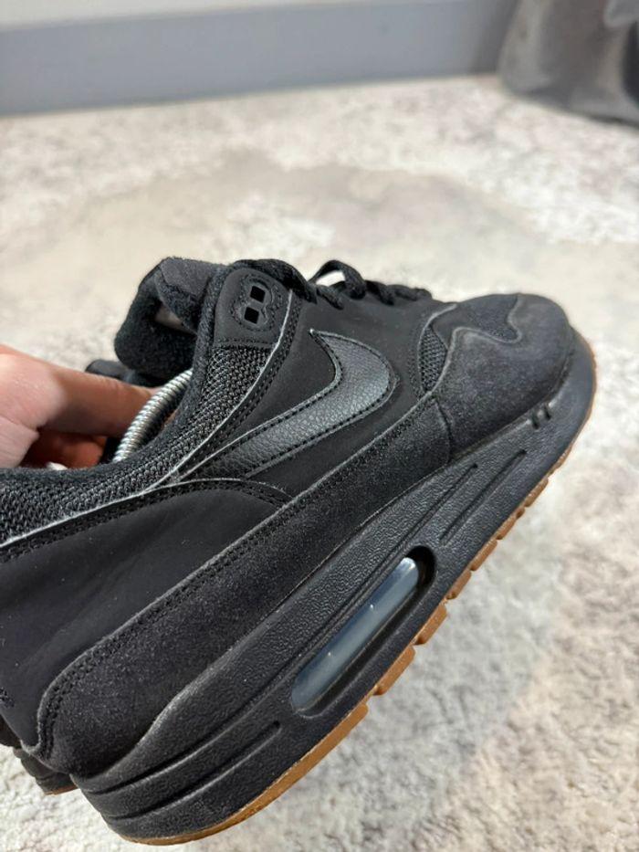 Nike Air Max 1 Black Gum - photo numéro 9