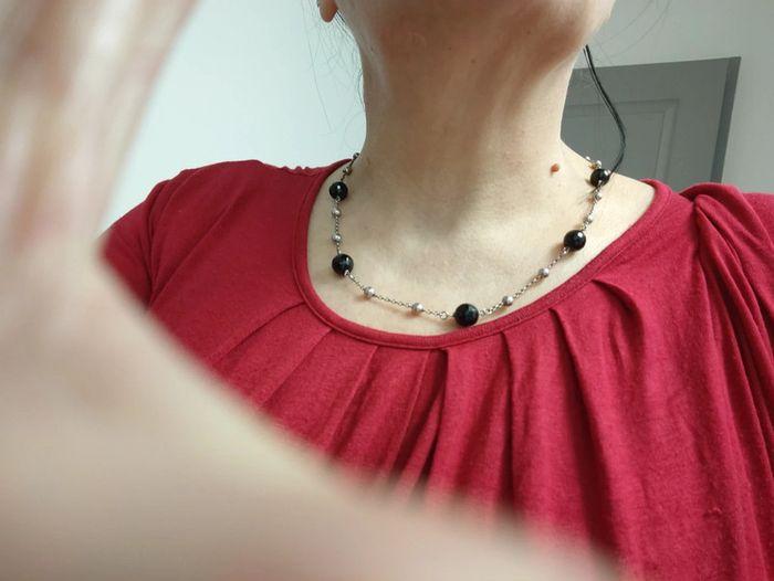 Collier argent et zirconium noir - photo numéro 1