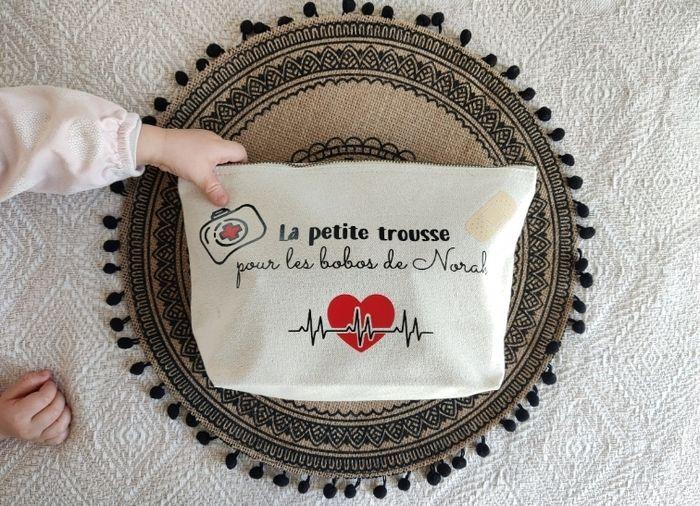 Trousse pour ranger les médicaments