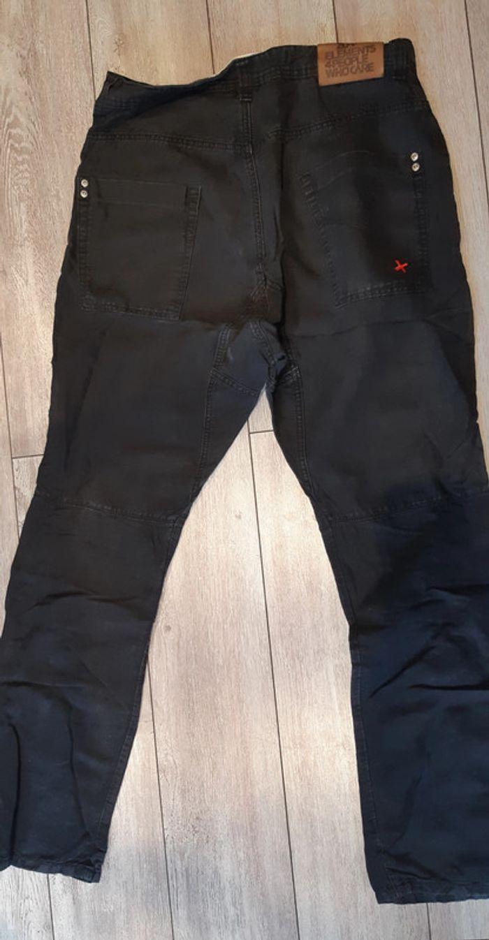 Pantalon Zu Elements taille 30 - photo numéro 2