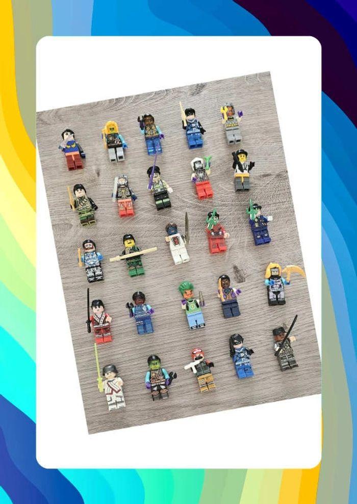 Lot de 25 minifigurines (compatible Lego) - photo numéro 1