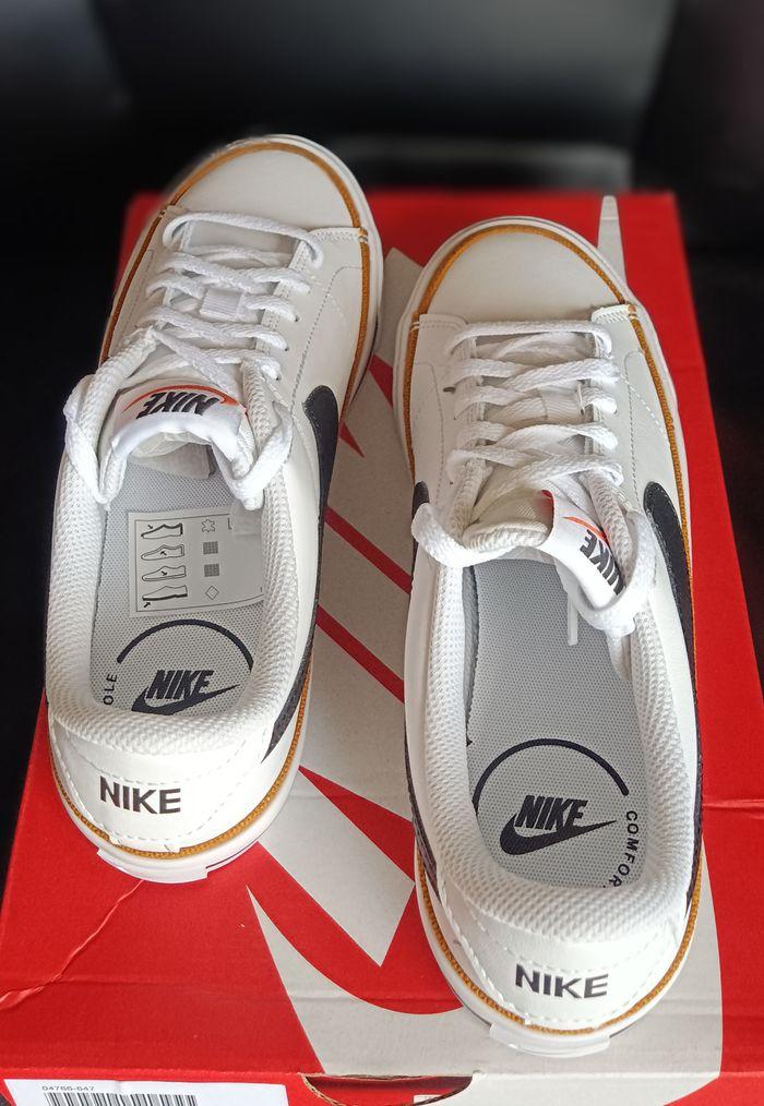 Baskets junior, NIKE Court Legacy. Taille 38. Neuves - photo numéro 5