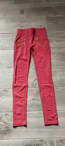 pantalon rose foncer rouge