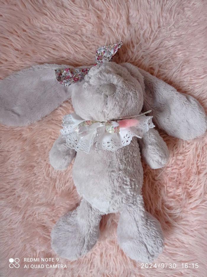 Lapin rétro noeud liberty et col broderie anglaise - photo numéro 5