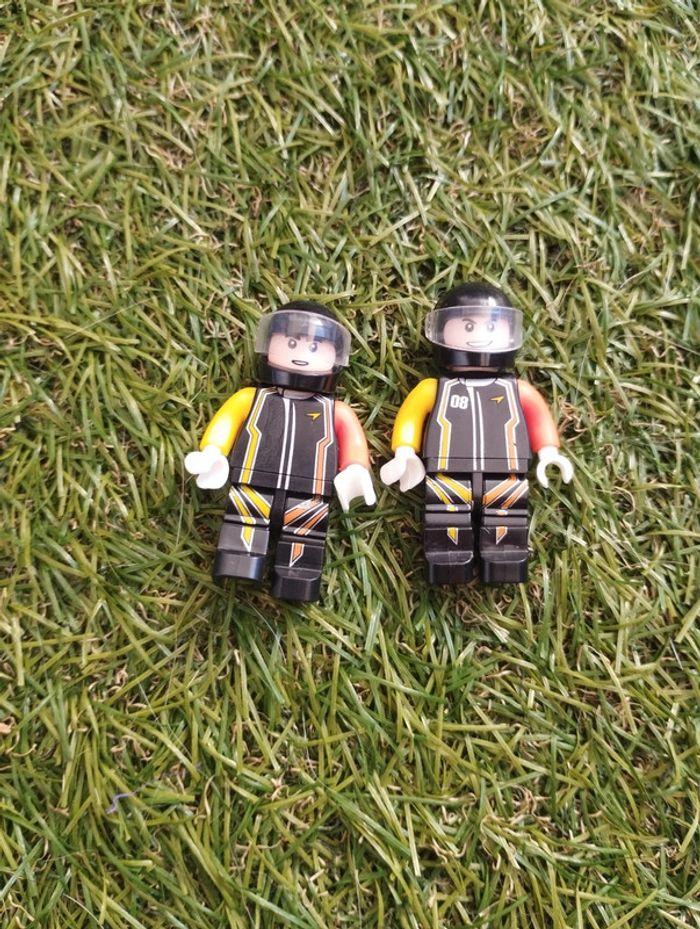 Lot de 2 personnages Lego neuf - photo numéro 1