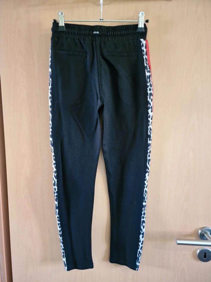 Pantalon de sport Garcia Jeans 140 10 ans en TBE - photo numéro 4