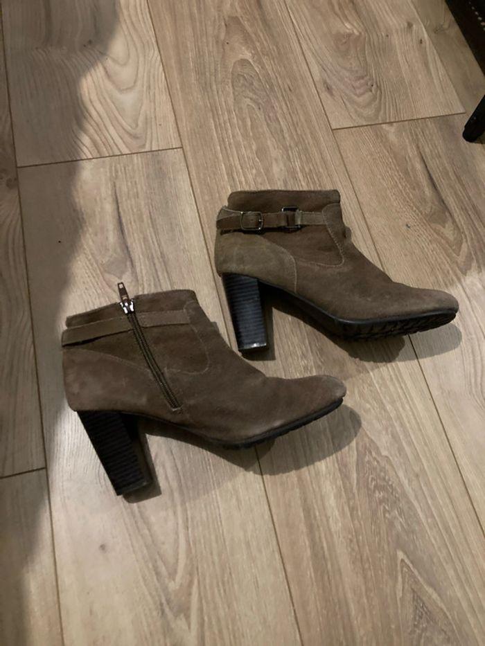 Bottines daim taille 38 - photo numéro 1