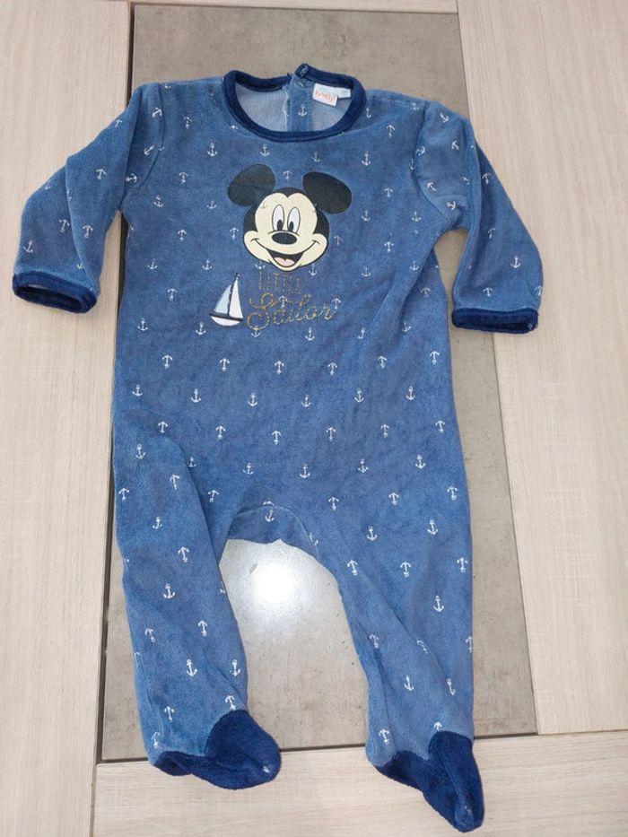 Pyjama / Disney Baby / 9 mois - photo numéro 1