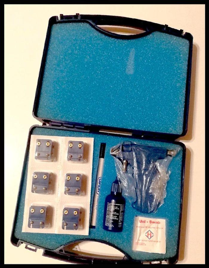 Kit Pro pour piercing Caflon NEUF - photo numéro 2