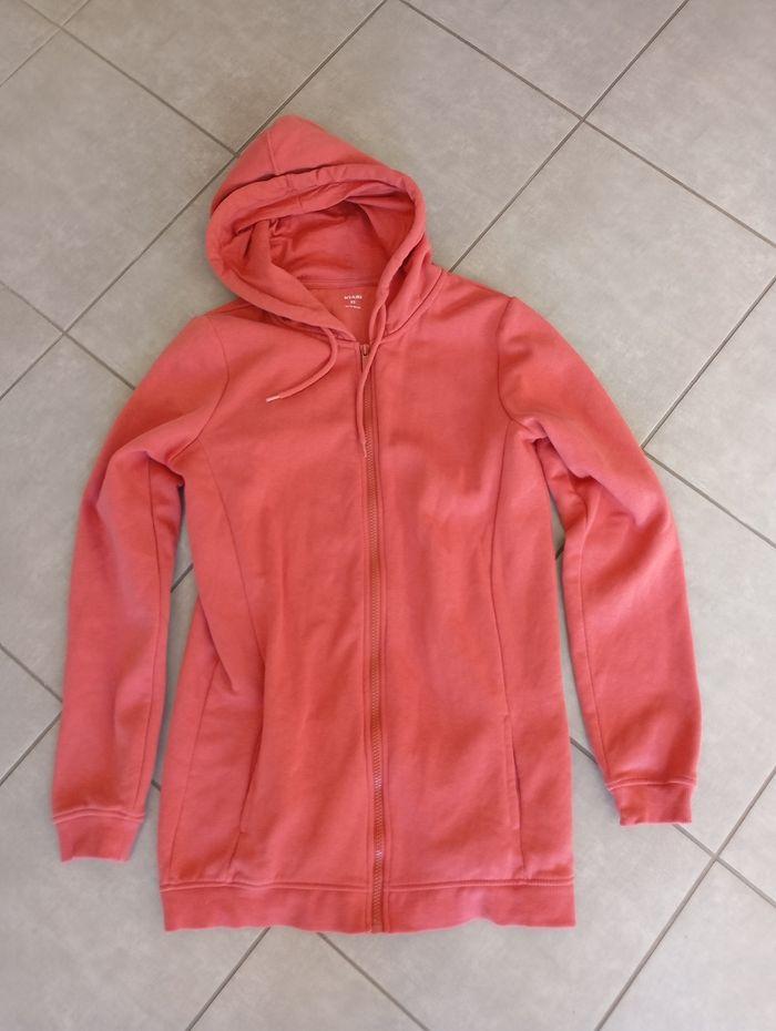 Comme neuf gilet long XS  rose corail zippé c apuche - photo numéro 1