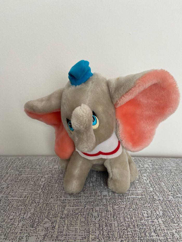 Peluche Disney Dumbo - photo numéro 1