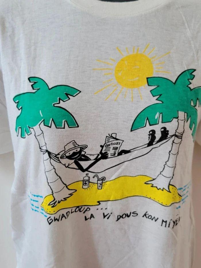 Vintage Tee shirt collector années 80 voyage Guadeloupe M / 38 - photo numéro 6