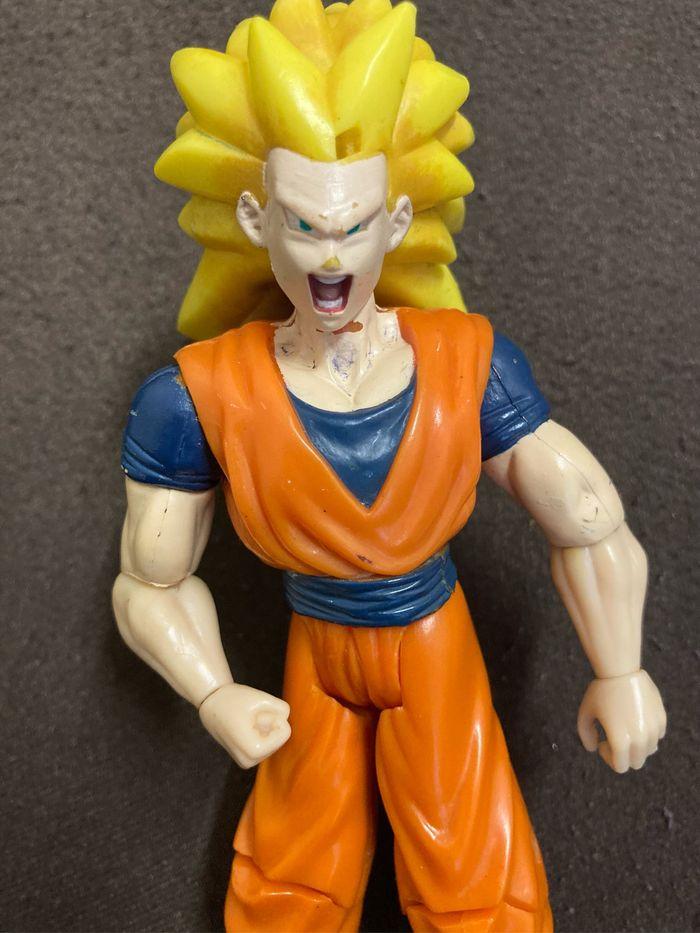 Figurine super saiyan dragon ball Z - photo numéro 2