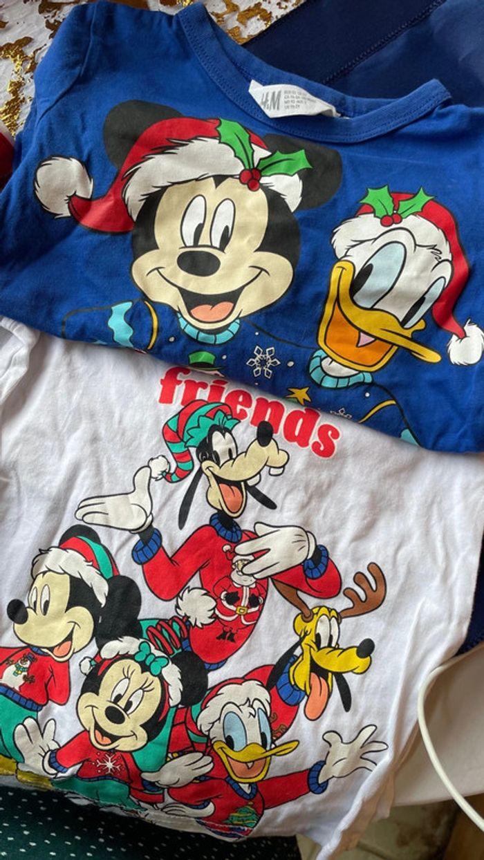 Lot deux tee shirt ML disney Noël 24mois - photo numéro 1