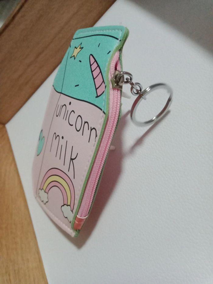 Porte clefs porte monnaie Milk Kawaii - photo numéro 3