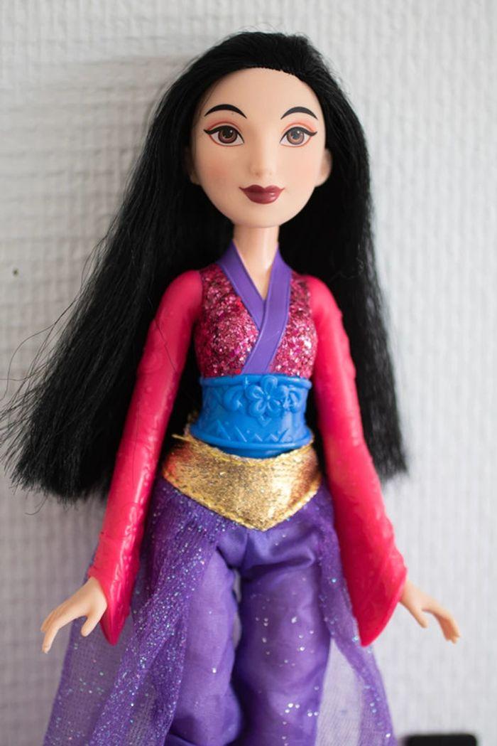 Poupée Barbie Disney Mulan Poussière d'Etoiles - photo numéro 2