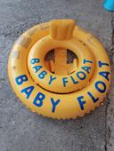 Bouée bébé baby float