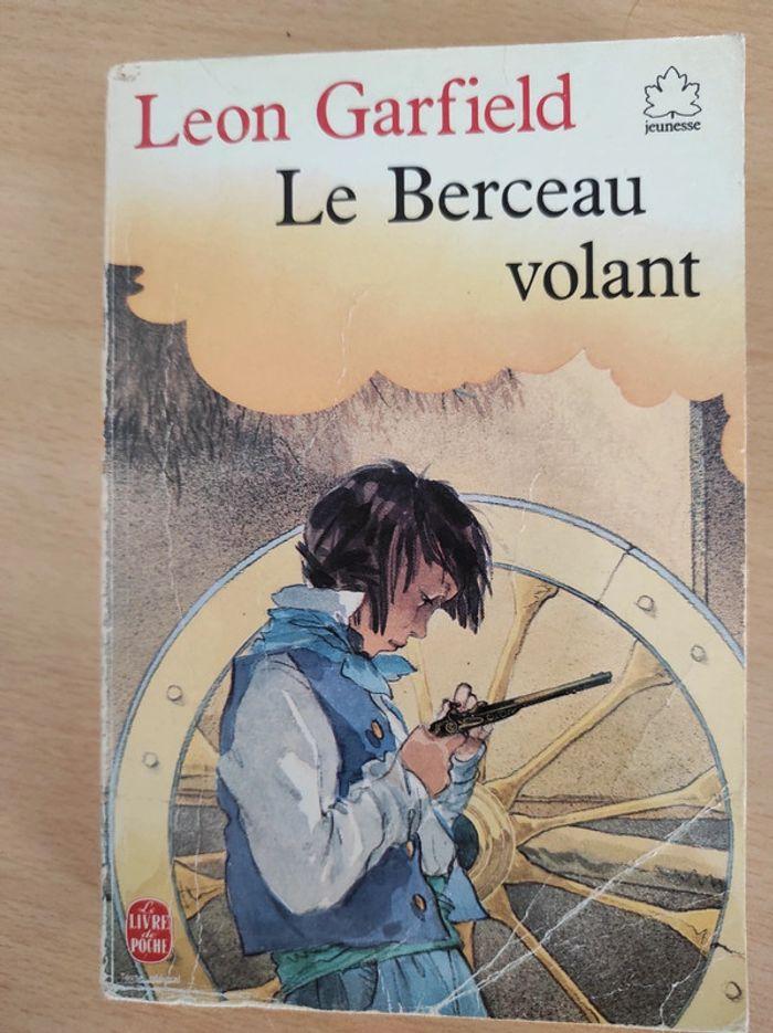 Livre pour enfants "Le berceau volant" - photo numéro 1