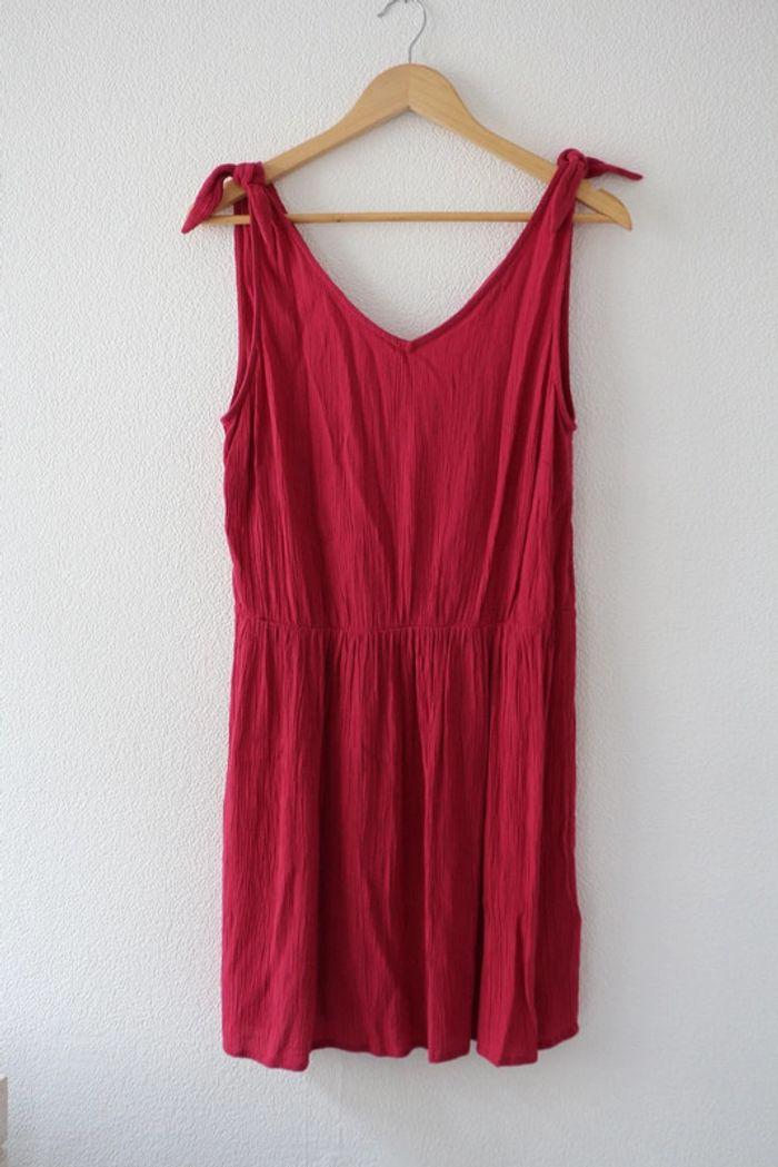 Robe framboise nœuds épaules - photo numéro 2