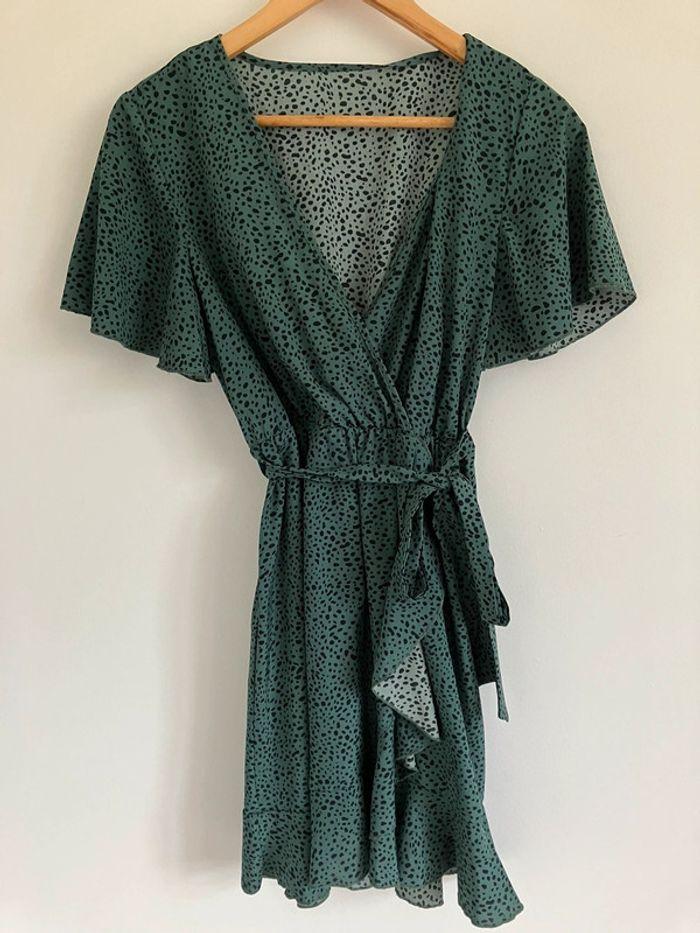 Robe vert et noir - photo numéro 1