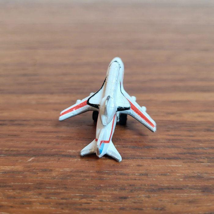 Galoob Micro Machines  Boeing 747 - mini Shuttle transport B SYD 4 - photo numéro 3