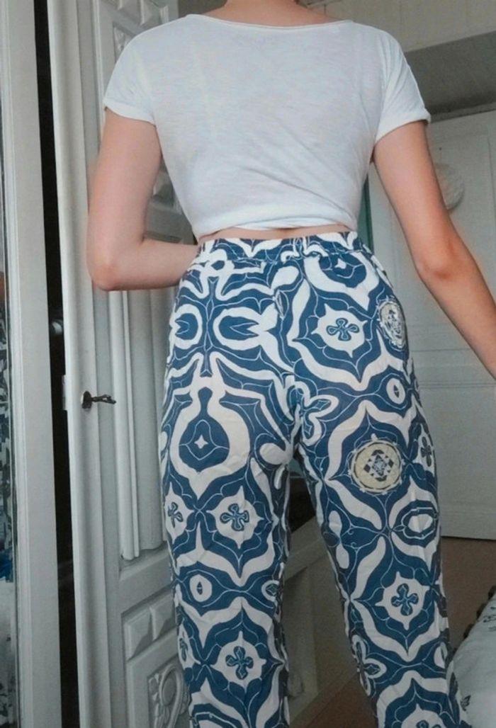 Pantalon léger blanc et bleu Desigual Taille 36 - photo numéro 3