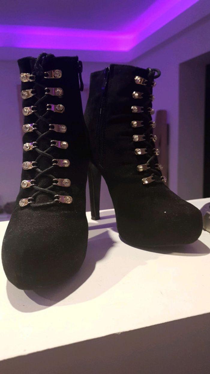 Bottines - photo numéro 1