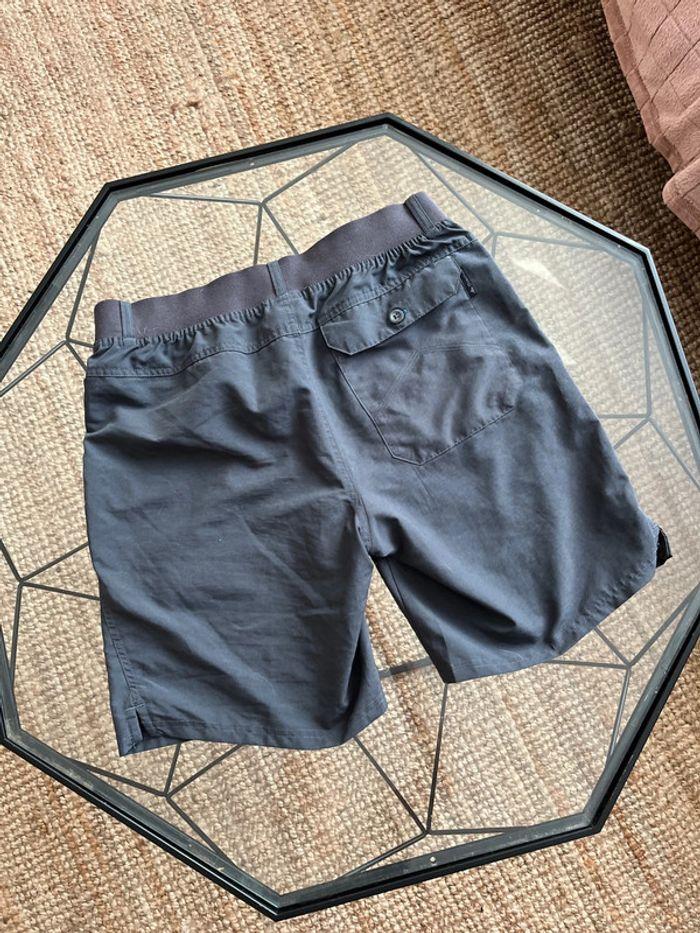 Short de randonne gris - photo numéro 4