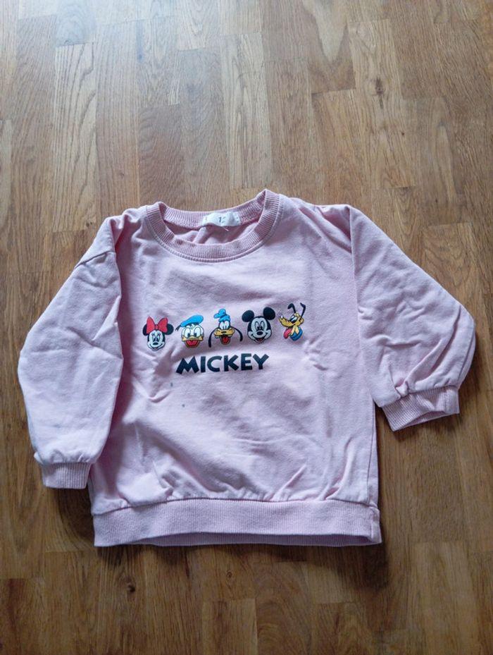 Pull Mickey rose 18-24 mois - photo numéro 1