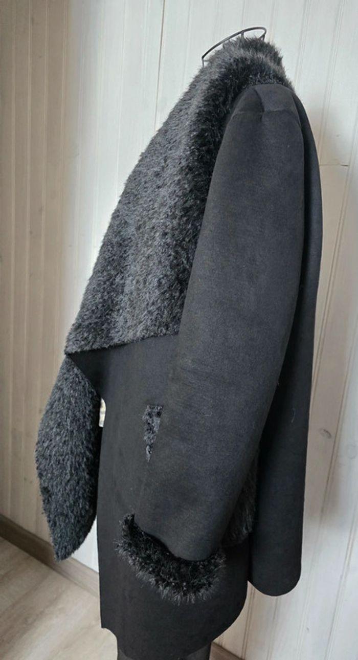 Tres beau manteau noir - photo numéro 6