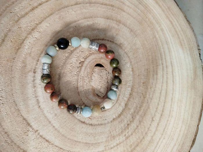 Bracelet en pierre naturel