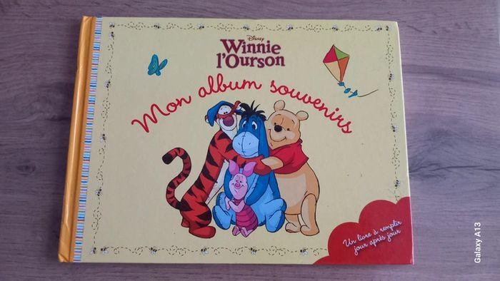 Livre souvenir winnie l'ourson - photo numéro 1