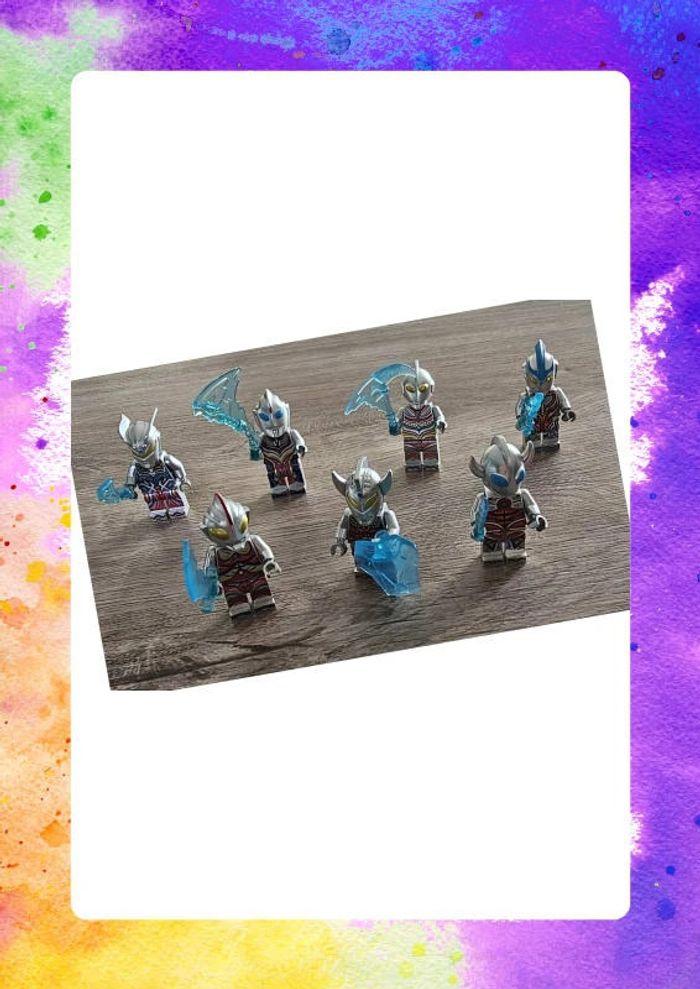 Lot de 7 minifigurines Ultraman argentées (compatible Lego) - photo numéro 2