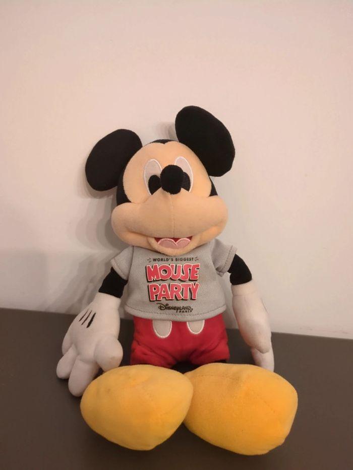 Peluche Disneyland Paris Mickey Mouse Worlds - photo numéro 1