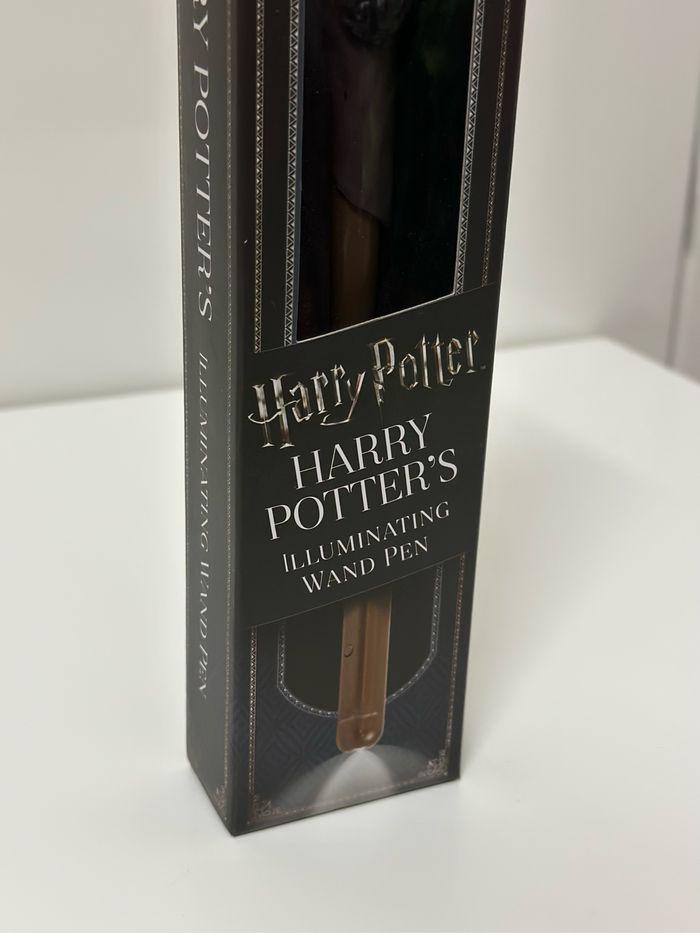 Harry Potter Illuminating Wand Pen (The Noble Collection) - photo numéro 6