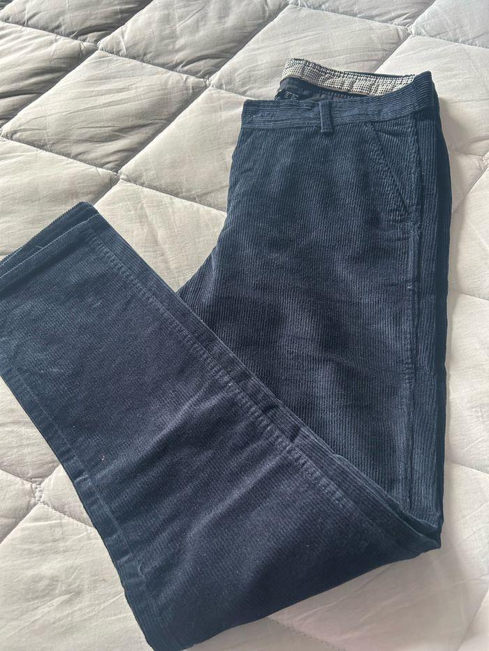 Pantalon velours bleu marine très bon état - photo numéro 1