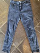 Jeans HetM T 44 ( bon pour un 42)