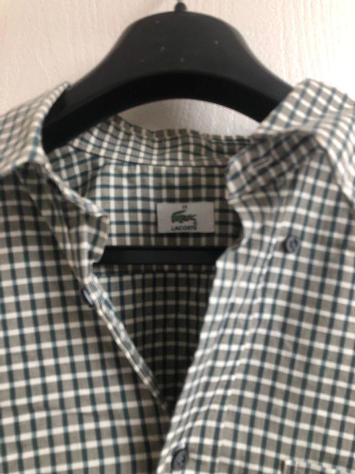 Chemise Lacoste taille 39 correspond taille S à carreaux - photo numéro 2