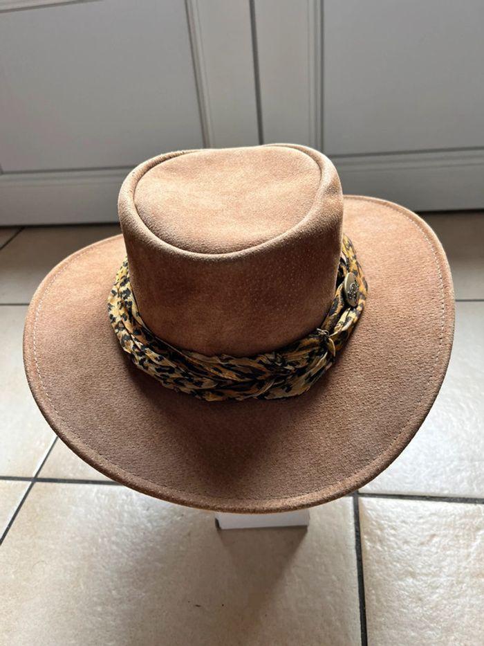 Chapeau cuir jacaru - photo numéro 2