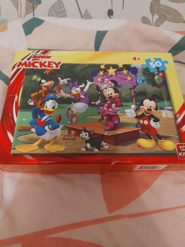 Puzzle Mickey Complet - photo numéro 1