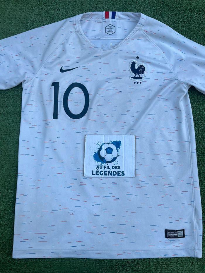 Maillot Mbappé équipe de France - photo numéro 2